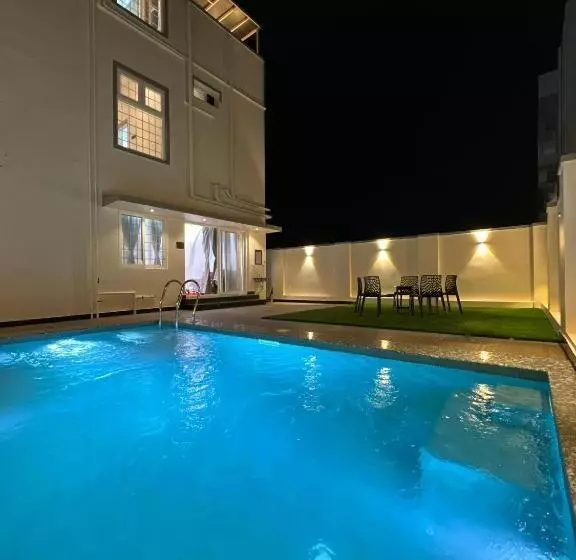 Hotelli Lavish Homestay