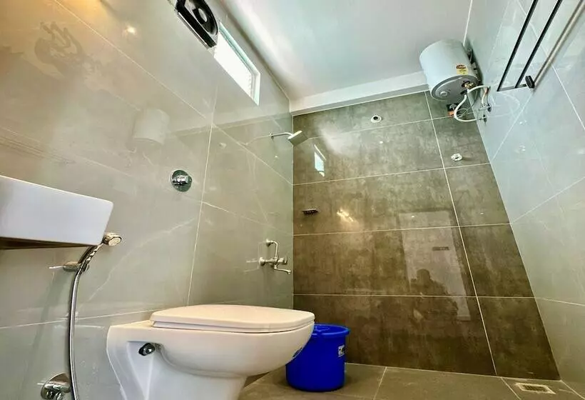 Hotelli Lavish Homestay