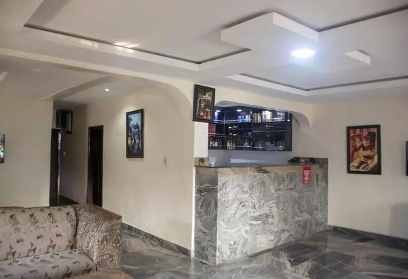 هتل Kay Luxury Suites