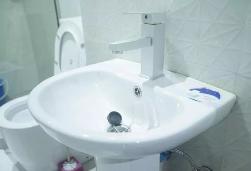 هتل Kay Luxury Suites
