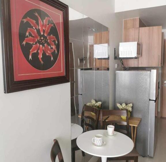 Hotell Mall Of Asia Pasay Shore 3 Residence