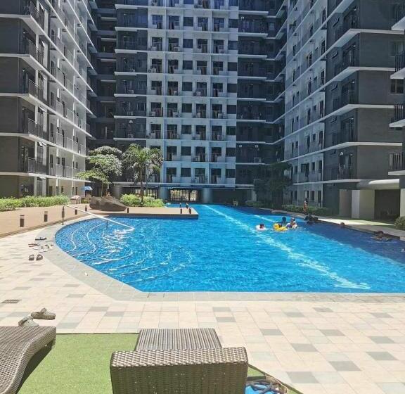 Hotell Mall Of Asia Pasay Shore 3 Residence