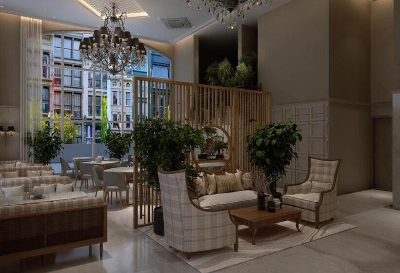 Hotel Mumbai House Mindspace Malad