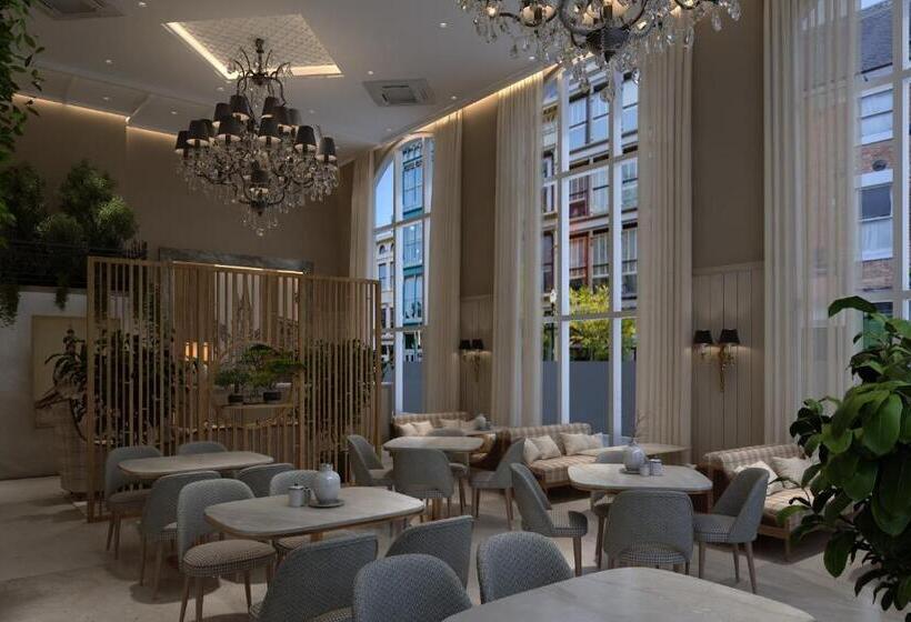 Hotel Mumbai House Mindspace Malad