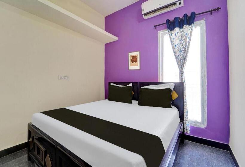 Hotel Oyo Dsr Avenues