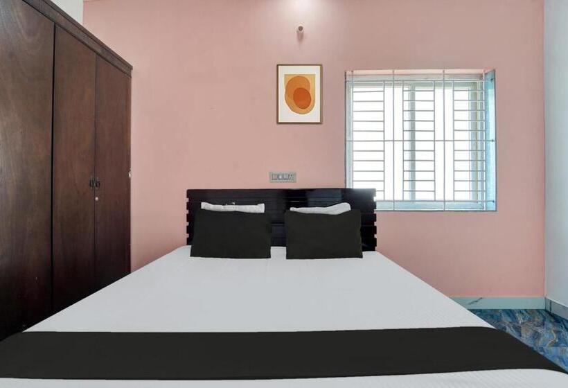 Hotel Oyo Dsr Avenues