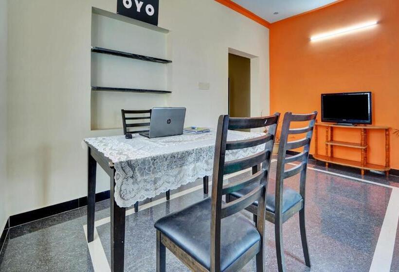 Hotel Oyo Dsr Avenues