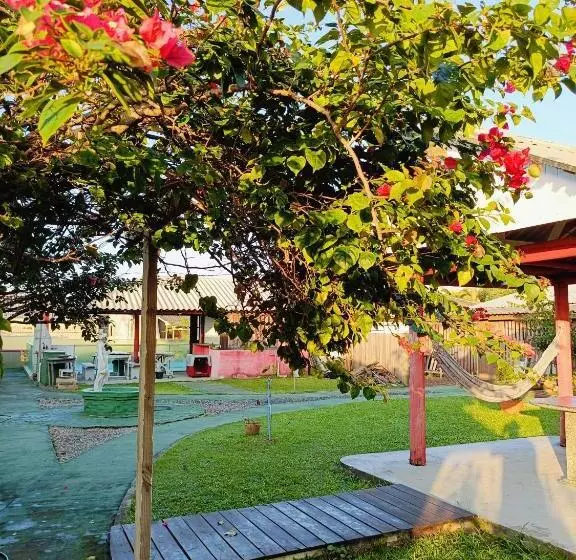 Hotelli Pousada 4 Estações Itapoa