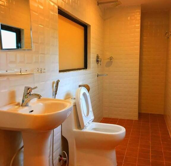 هتل Suite Inn Lodge