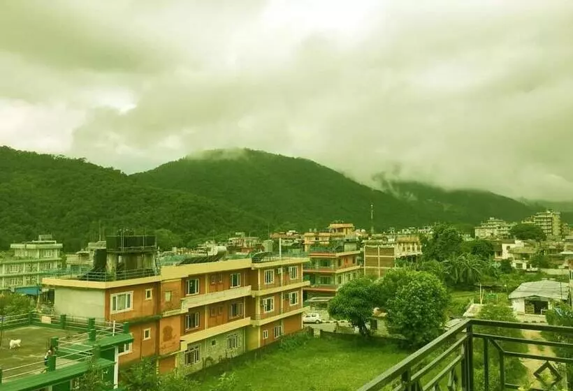 هتل Suite Inn Lodge