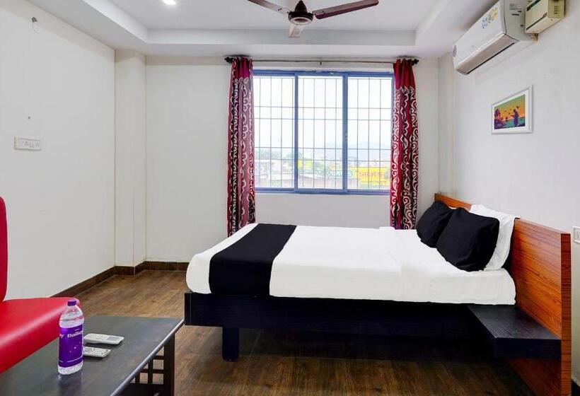 Hotel Collection O Ambur