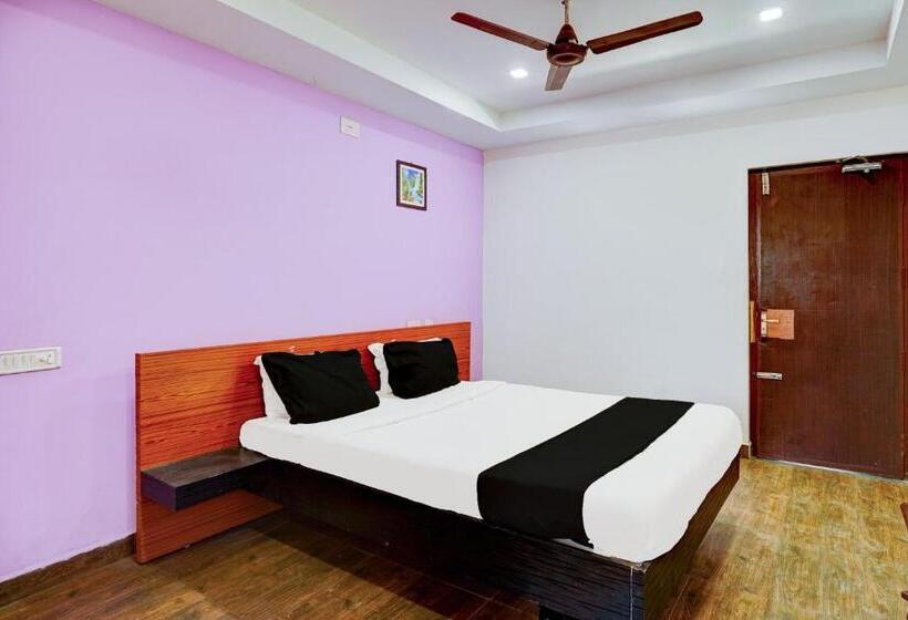 Hotel Collection O Ambur
