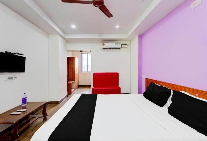 Hotel Collection O Ambur