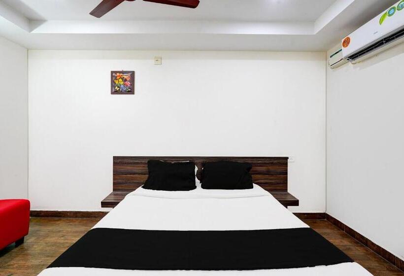 Hotel Collection O Ambur