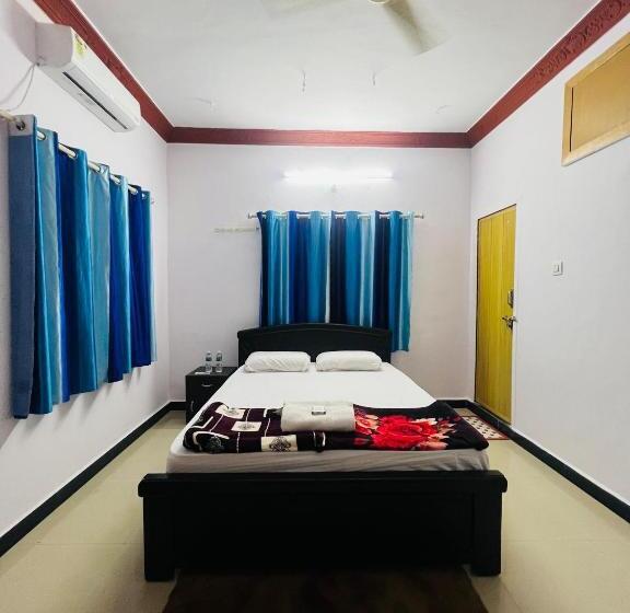 Hotel Tranquil Mango Meadows Hampi