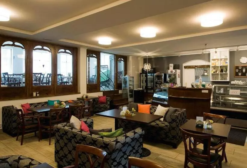 Hotelli Ubytování Láskomina