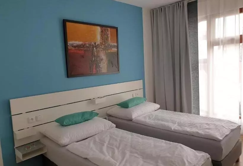 Hotelli Ubytování Láskomina