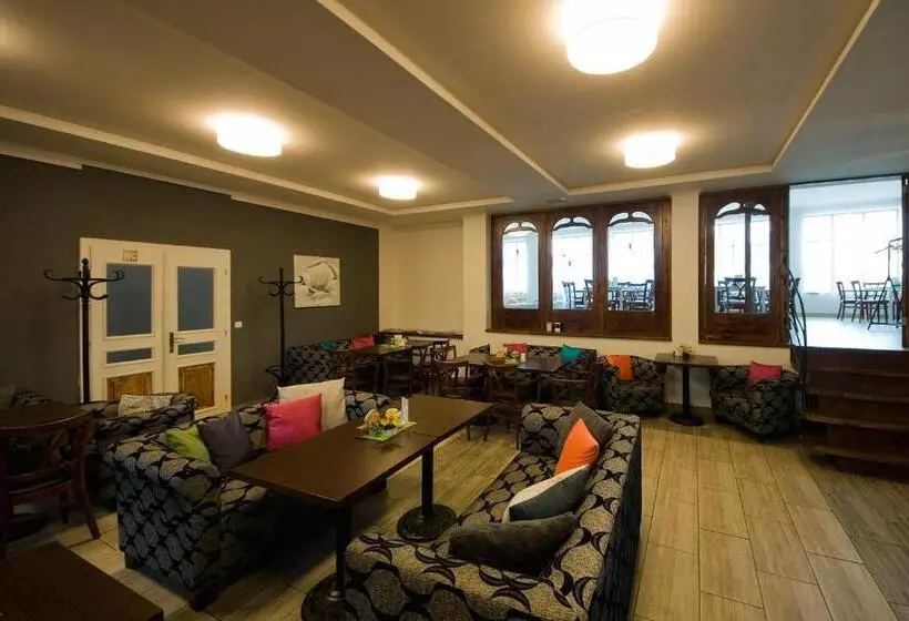 Hotelli Ubytování Láskomina