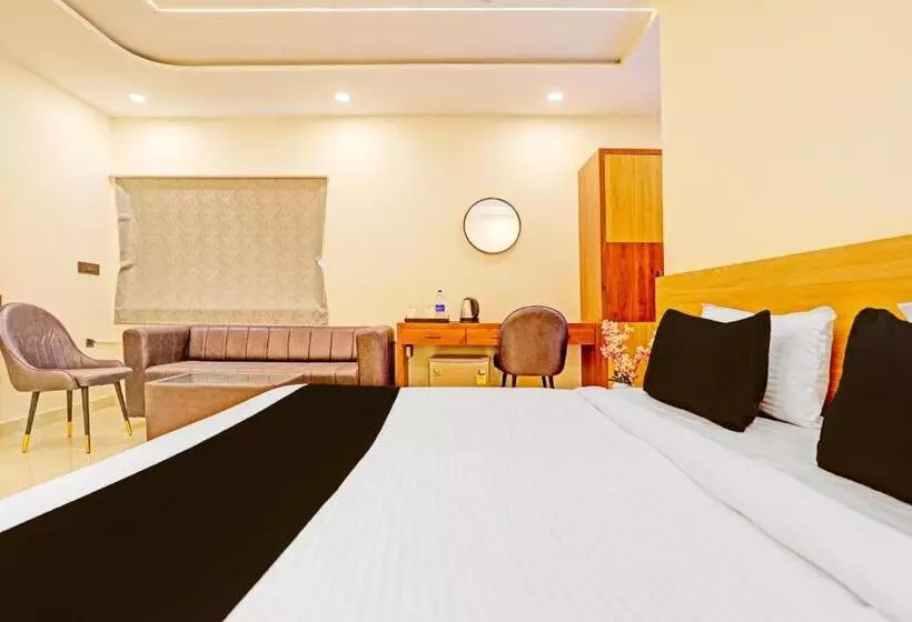 Hotelli O Luxor Park