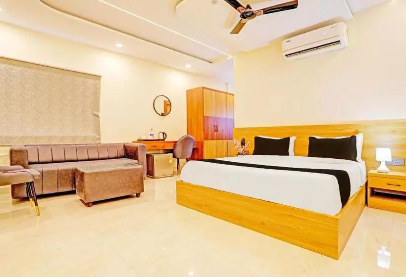Hotelli O Luxor Park