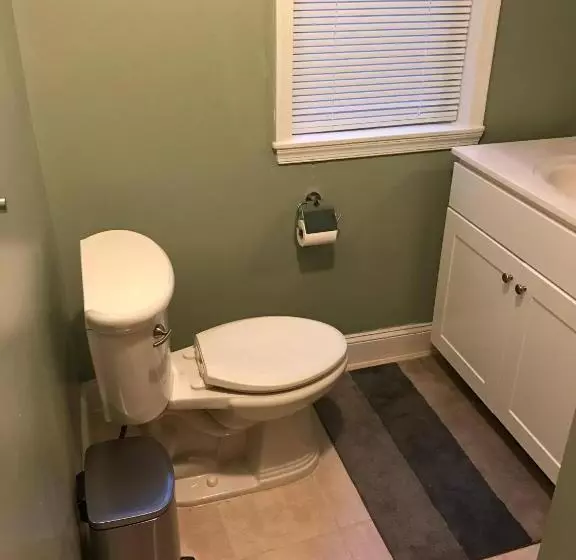 پانسیون 202 Private Room Double Twin Bed In Cohi Dc!