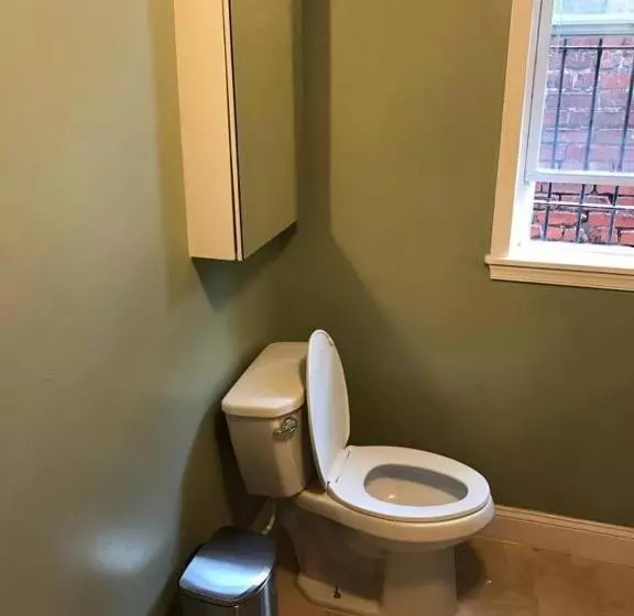 پانسیون 202 Private Room Double Twin Bed In Cohi Dc!