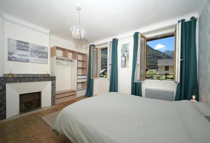 بنسيون Jolie Chambre Au Calme à Auzat
