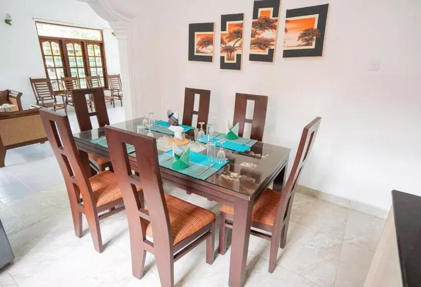 Majatalo Little Villa Tourist Inn