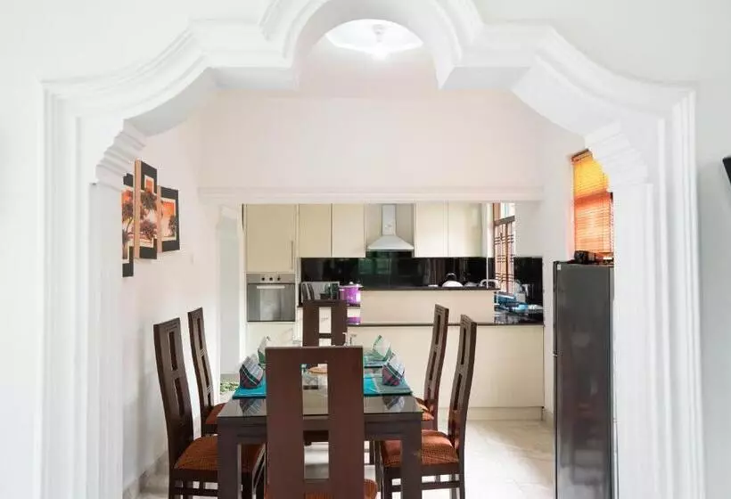 Majatalo Little Villa Tourist Inn