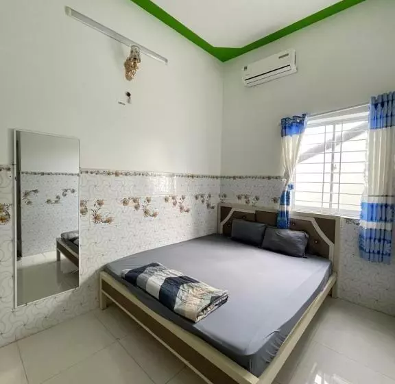 پانسیون Nhà Nghỉ Diễm Thuý