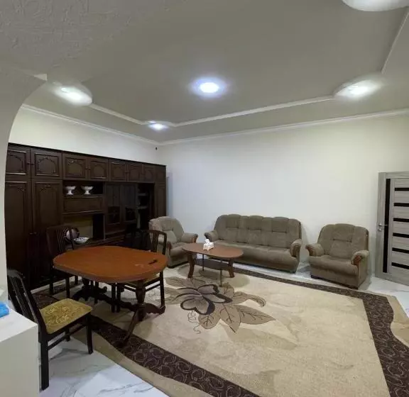 پانسیون Novenc Guest House