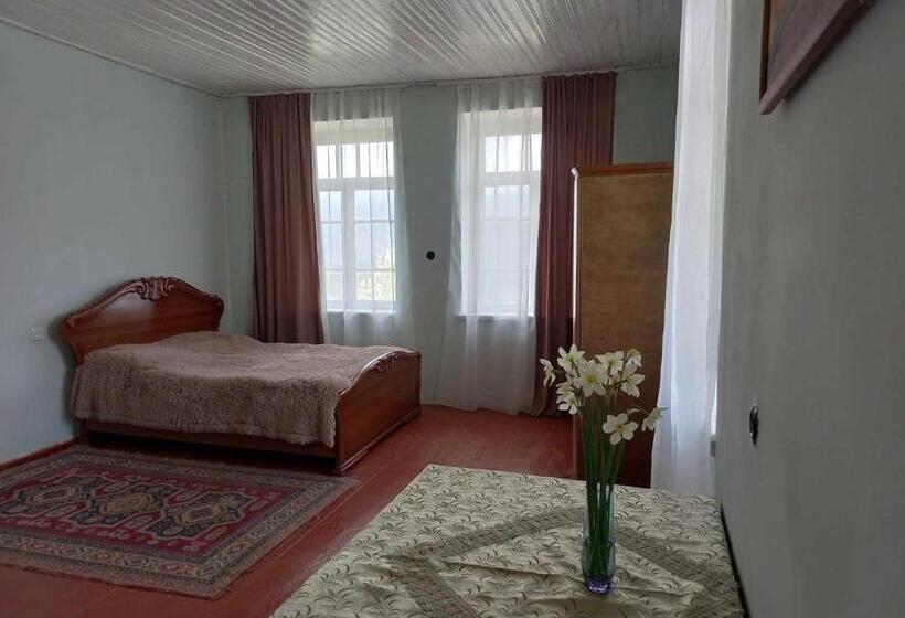 پانسیون Vamesa