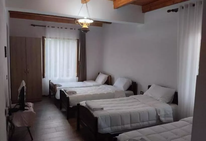 Pensió Vellezrit Shkambi