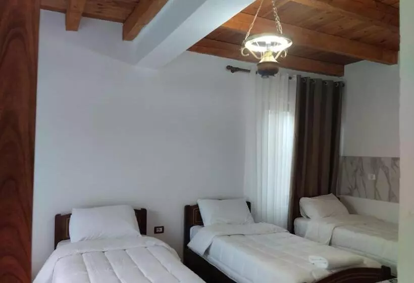 Pensió Vellezrit Shkambi