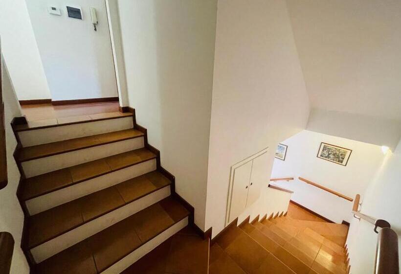 膳宿费 Villetta Home   Castelli Apartments