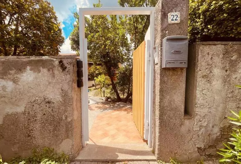 Majatalo Villetta Home   Castelli Apartments