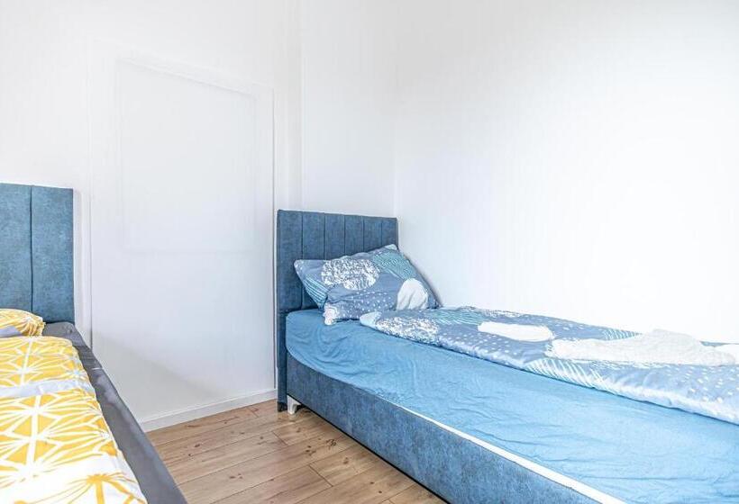 هاستل Comfy Rooms In Shared Villa With Terrace And Garden