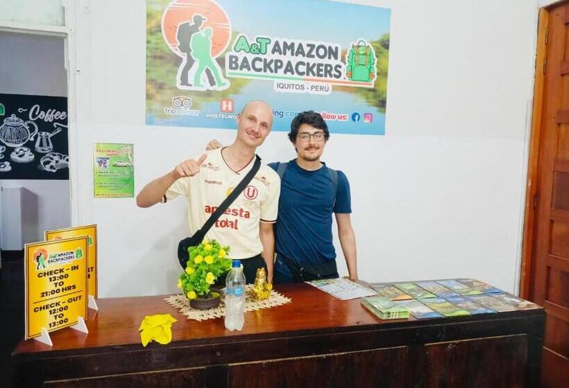 تختخواب و صبحانه A&t Amazon Backpacker`s