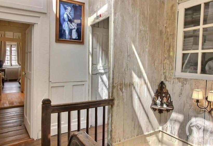 Nocleg ze śniadaniem Guest House Saint Yves