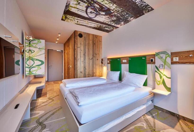 Explorer Hotel Stubaital