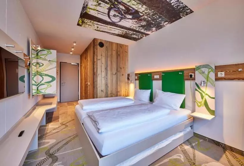 Explorer Hotel Stubaital