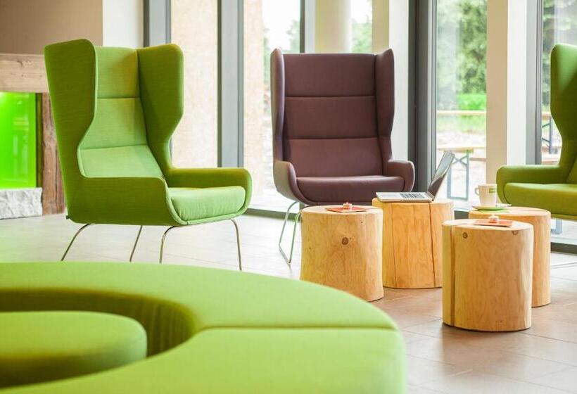 Explorer Hotel Stubaital