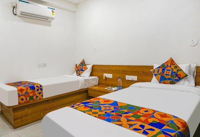 Fabhotel Royal Palace Inn Lal Mahal