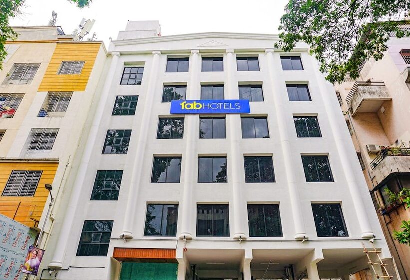 Fabhotel Royal Palace Inn Lal Mahal