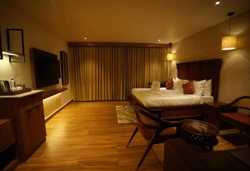 Hotelli Capital Luxury Suites