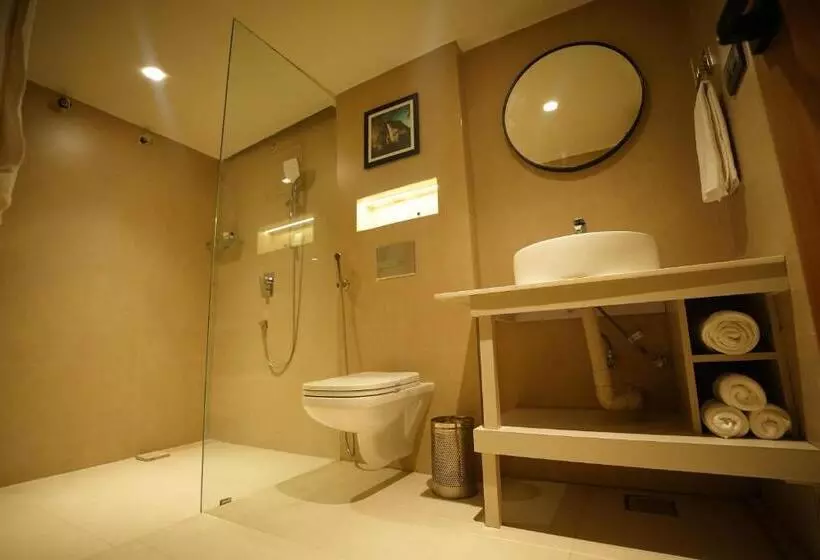 Hotelli Capital Luxury Suites