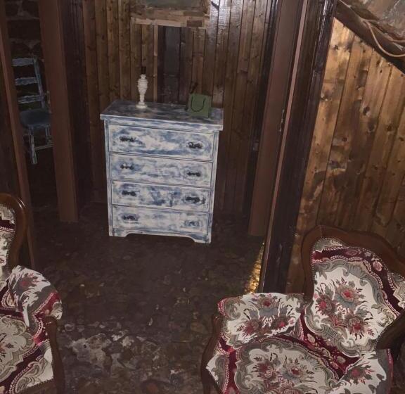 בית מלון כפרי Castello A Mare Constanta