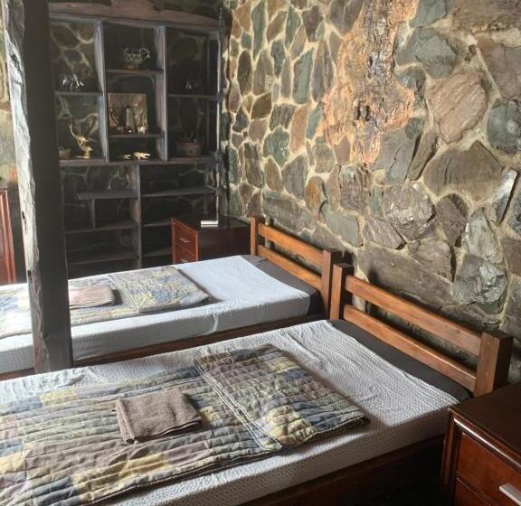 בית מלון כפרי Castello A Mare Constanta