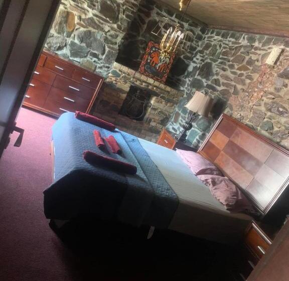 בית מלון כפרי Castello A Mare Constanta