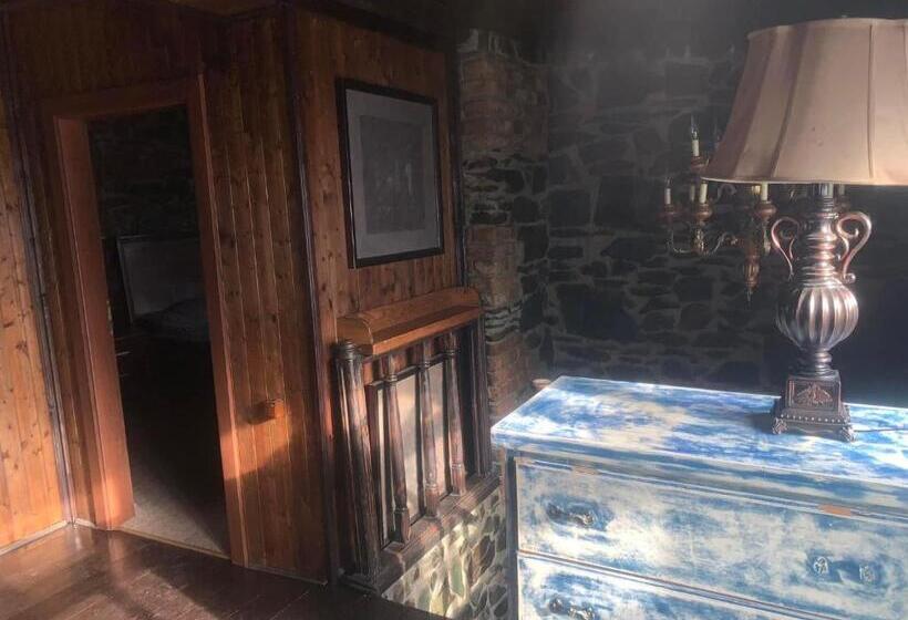 בית מלון כפרי Castello A Mare Constanta